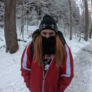 Meet your Posher, Chase